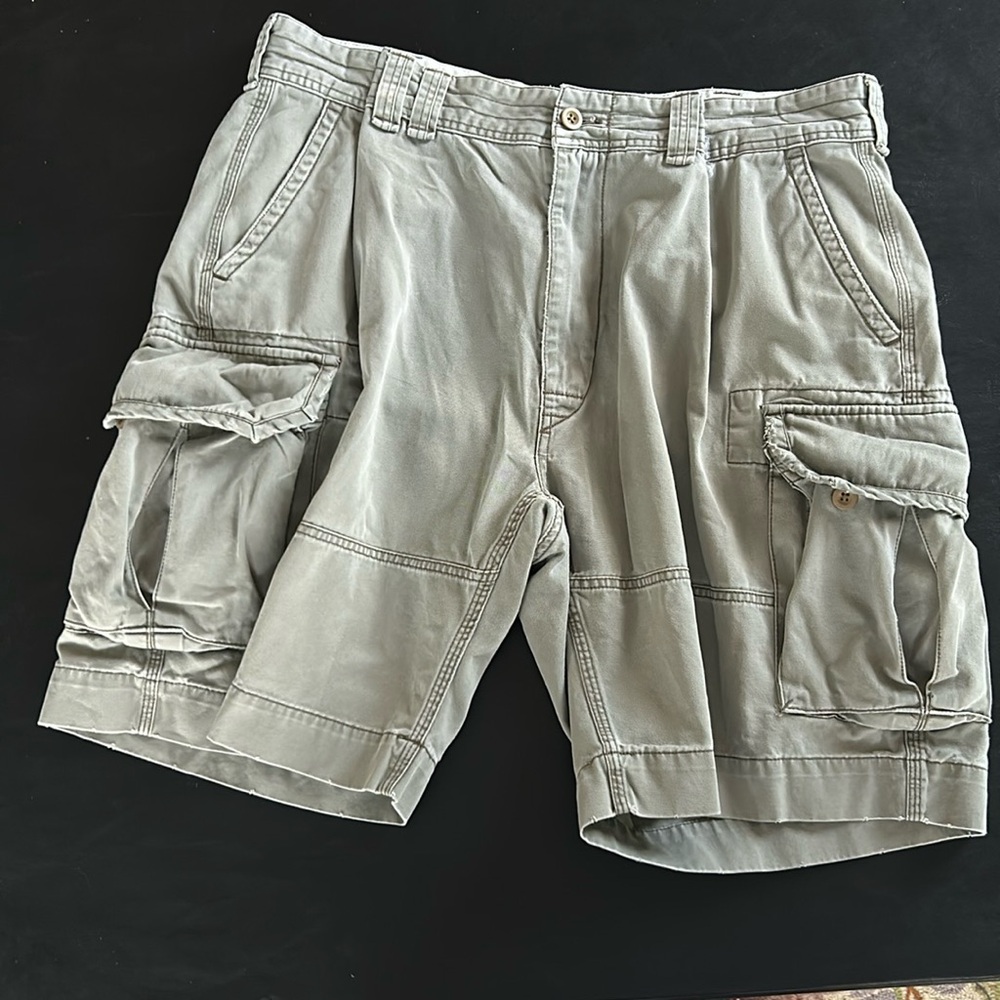 Polo Ralph Lauren Cargo Shorts. All cotton. Gray-Khaki color.  Altered to a 36.
